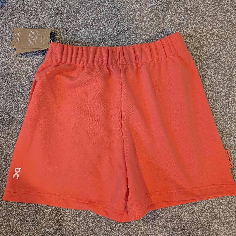 On Running Women's Coral Athletic Club Shorts Size Medium